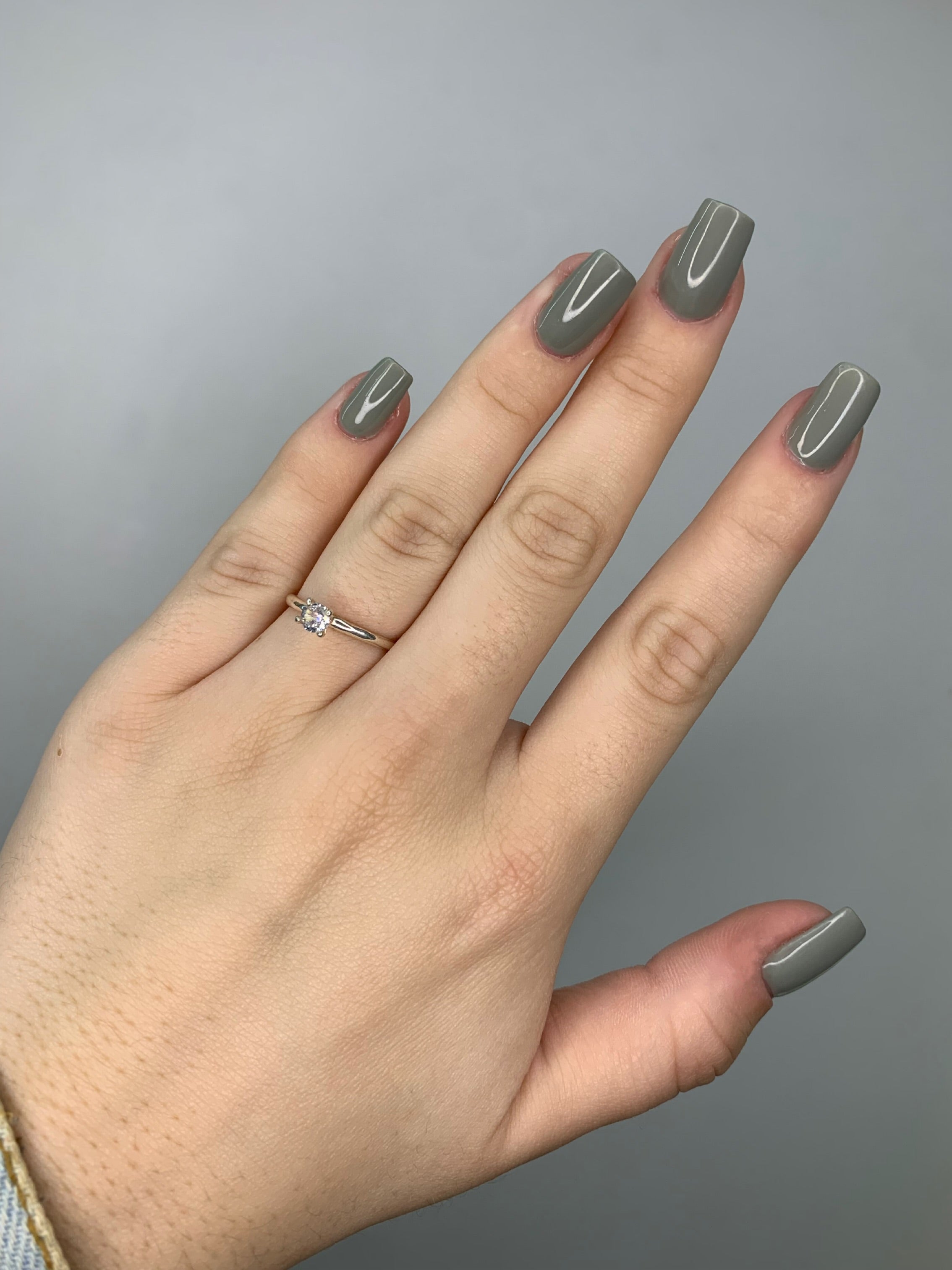 Anel Solitário Tradicional